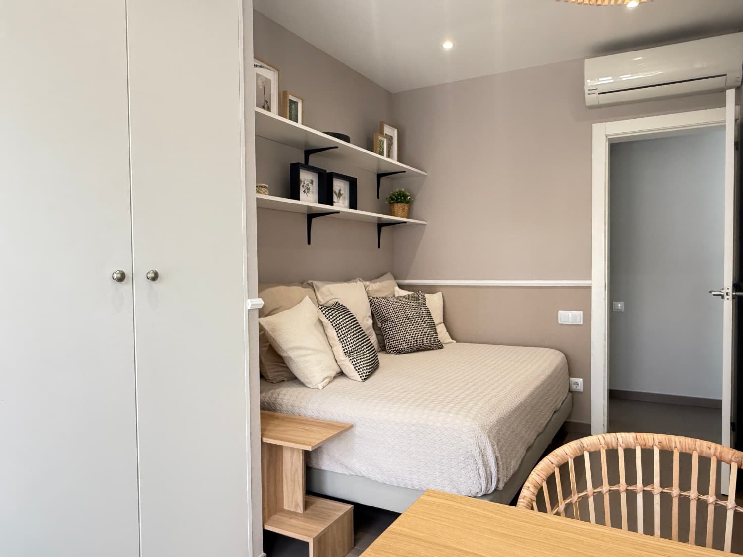 Precioso estudio renovado en la playa - foto 5