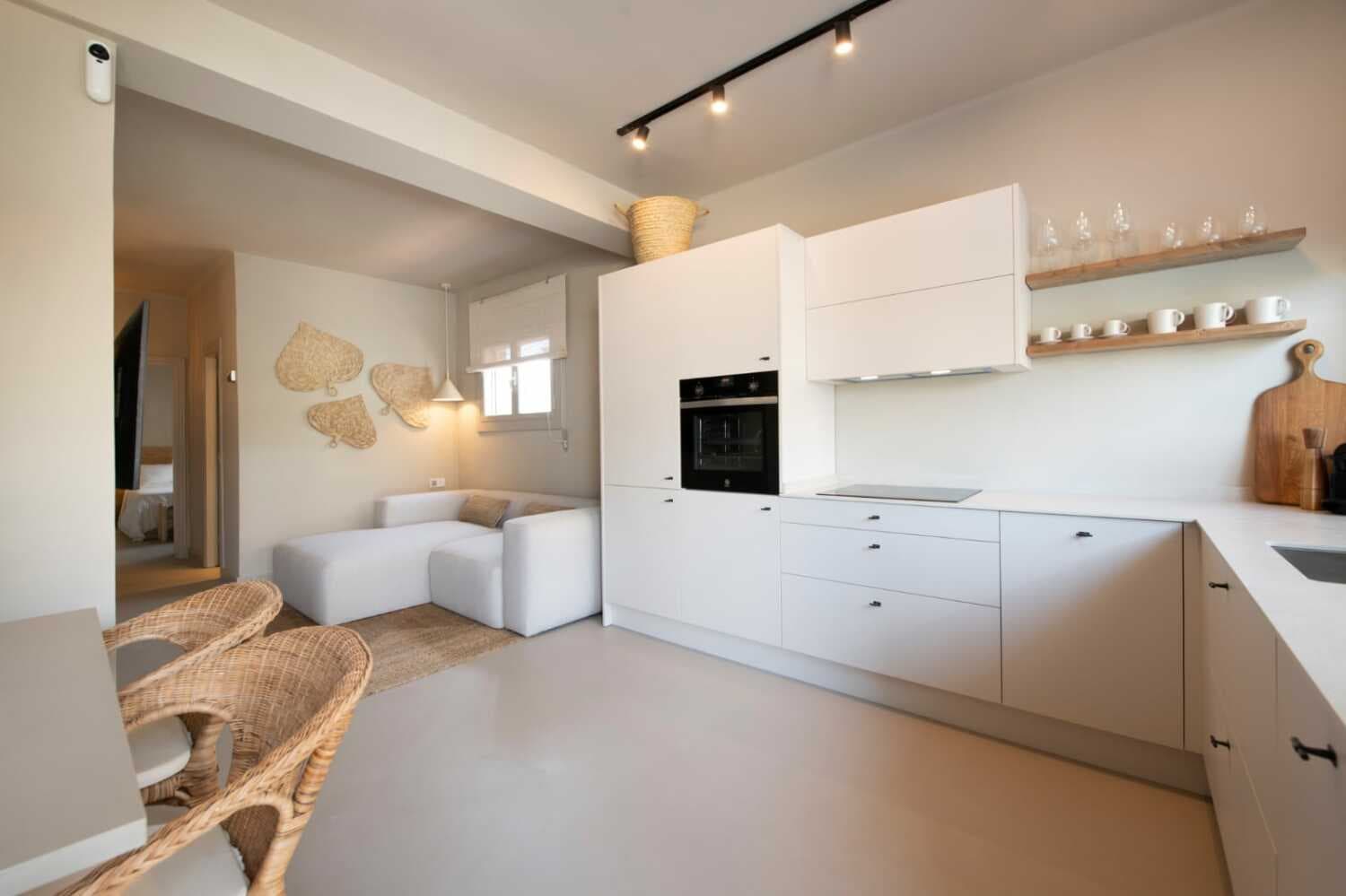 Acogedor apartamento a 200 metros de la playa — Apartamento en Castelldefels